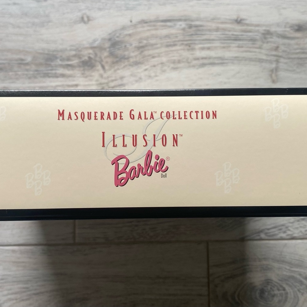 1997 Limited Edition Masquerade Gala Collection Illusion Barbie - Picture 9 of 10
